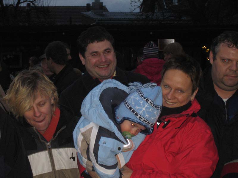 2006-12-16 Weihnachtsmarkt Breiholz 028